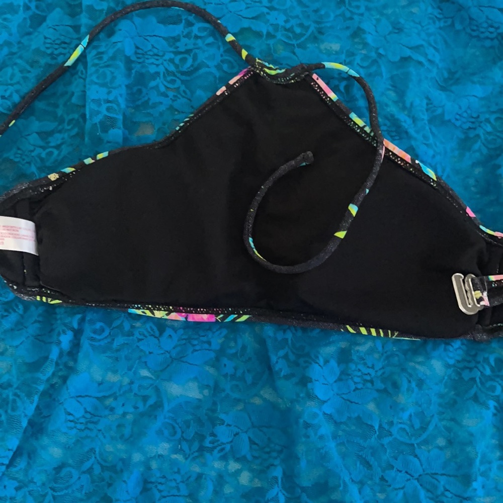 No boundaries bikini š - Picture 3 of 3